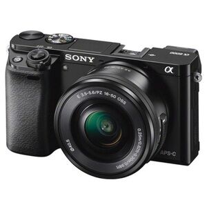 Sony a6000 Mirrorless Camera with 16-50mm Lens